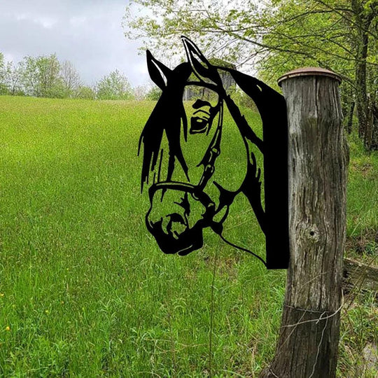 Horse Shape Metal Wall Decor | Outdoor Iron Wall Art | Garden & Farm Yard Decoration | Home Exterior Metal Ornament