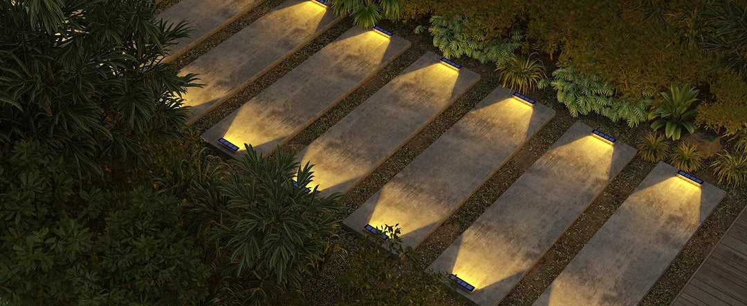 Solar LED Step Lights Outdoor Waterproof - IP68 Stair Lights with Auto On/Off for Deck, Garden, and Path - 4 pcs / 6 pcs