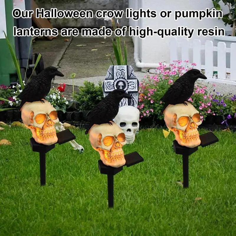 Solar Resin Halloween Crow Skull Pathway Lights - Outdoor Waterproof LED Light for Walkways, Pathways, and Gardens