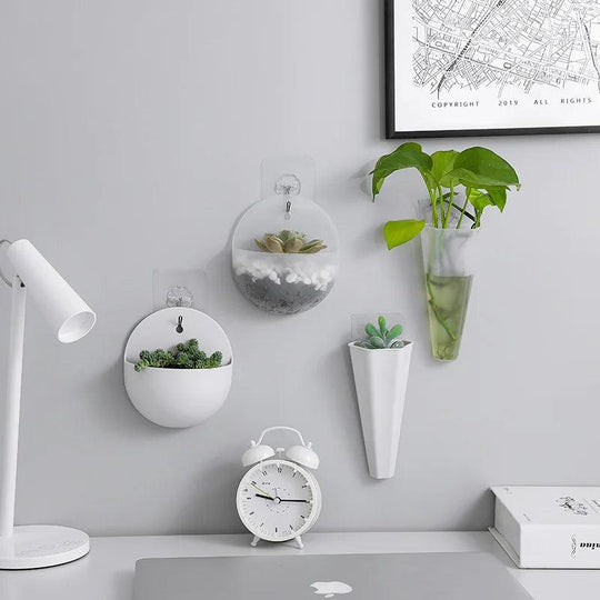 Indoor & Outdoor Wall Planters: Hydroponic Flower Pot, Vertical Garden, Wall Hanging & Mounted Plant Holders