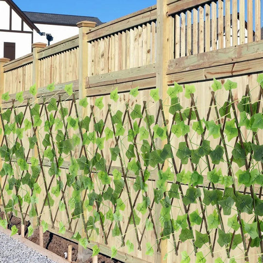 Artificial Leaf Privacy Fence | Expandable Garden Trellis for Privacy & UV Protection | Decorative Wood Panels for Garden, Home, Balcony, Outdoor Use