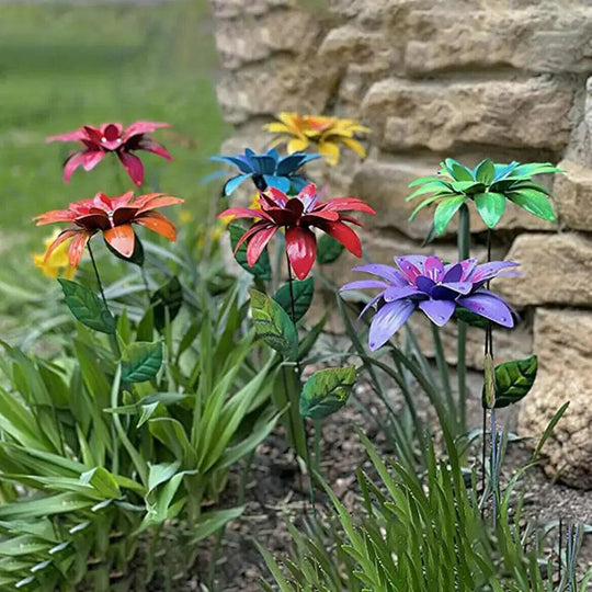 7pcs/set Decorative Metal Day Lily Garden Stakes - Beautiful Simulation Daylily Flower Yard Decor for Home and Outdoor Use